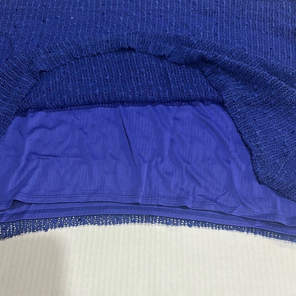 NWT Alfred Dunner Women's Blue Top elbow length w tiny v neck silver accessory - Picture 9 of 13